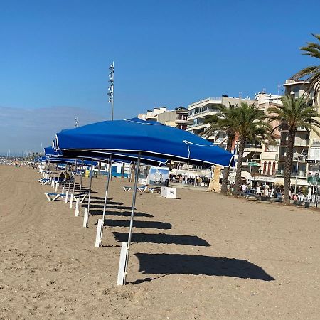 House On The Beach Calafell Exterior photo