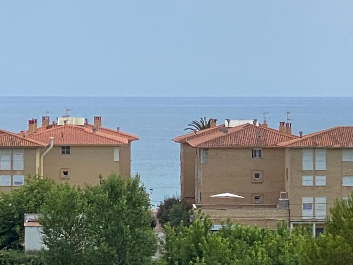 House On The Beach Calafell Exterior photo